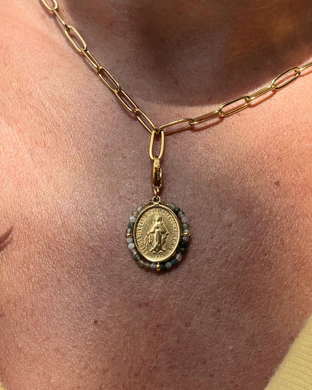 Santa Maria Precious - Charm Palms